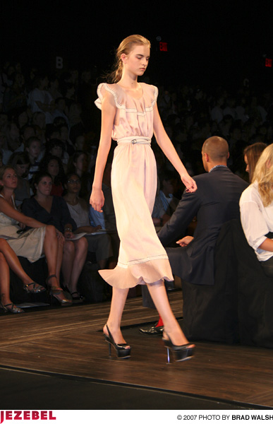 Illustration for article titled Max Azria Spring/Summer '09 Show & Scene